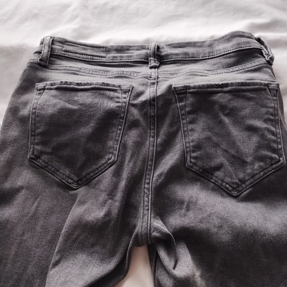 ALLSAINTS "Grace" Distressed Jeans.. - Picture 6 of 14